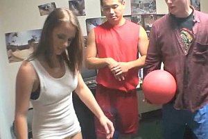 深喉虐待xxxxasex