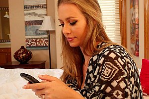 欧美大奶子肏屄hd