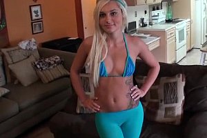 张莜雨裸体写真